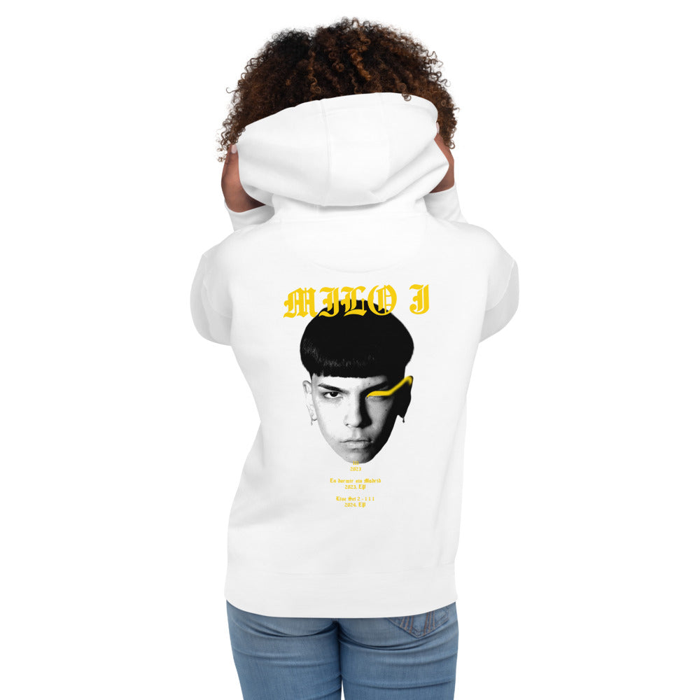 Hoodie Milo J - Modelo femenina espalda