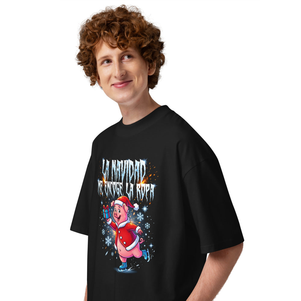 Oversize La Navidad Me Encoge La Ropa - Modelo masculino lateral
