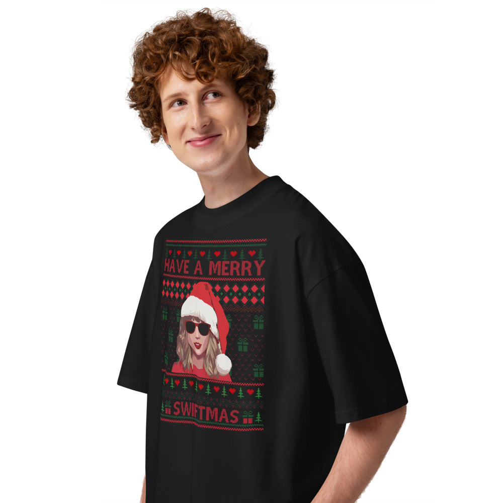 Oversize Merry Swiftmas to All - Modelo masculino lateral