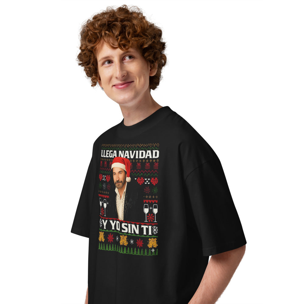 Oversize Y yo sin ti - Modelo masculino lateral