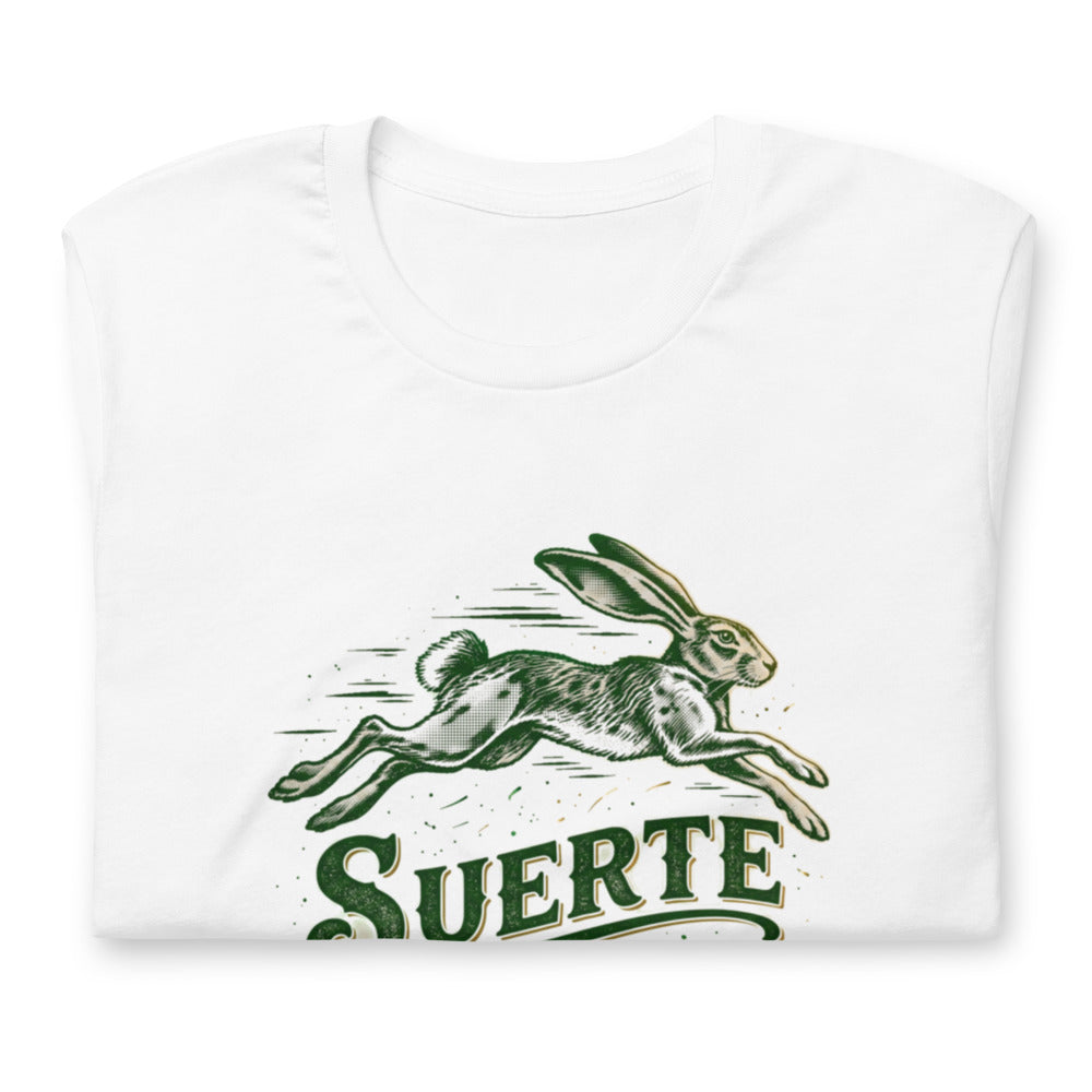 Playera Suerte Liebre Saltando Verde - Doblado