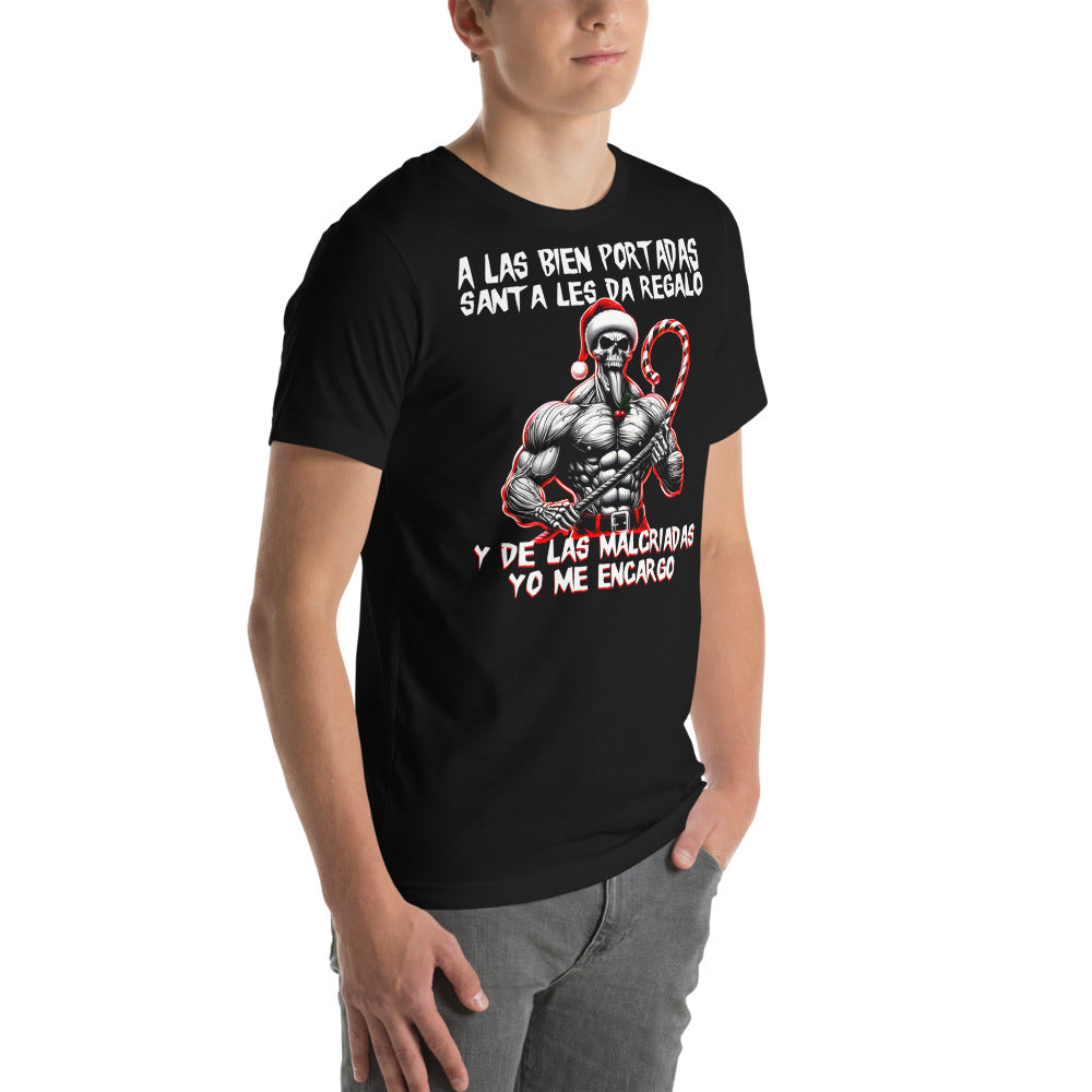 Playera Bien Portadas - Modelo masculino lateral
