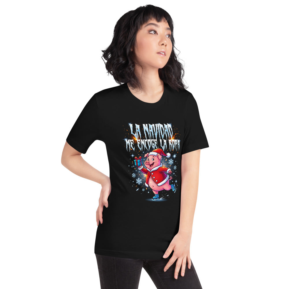 Playera La Navidad Me Encoge La Ropa - Modelo femenina