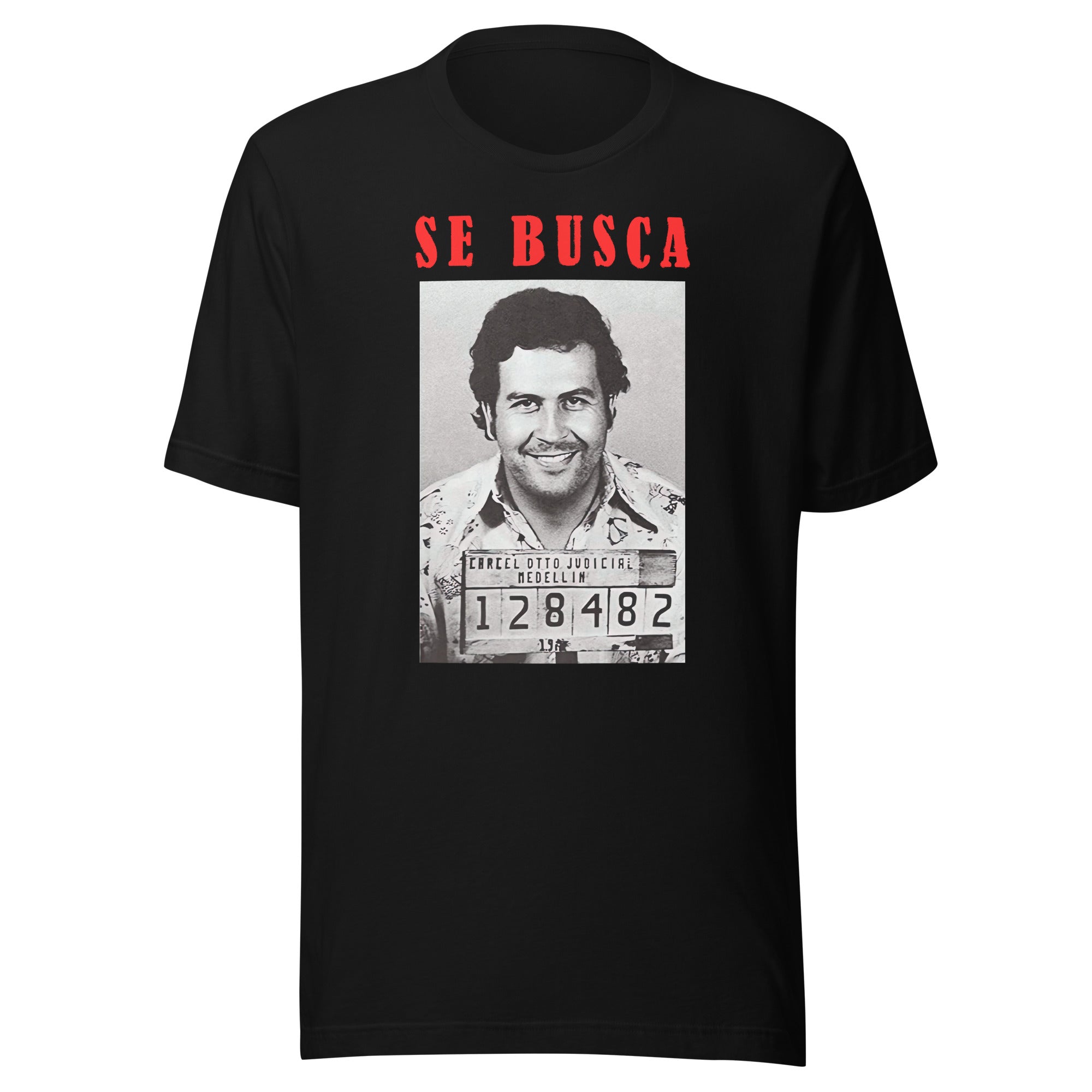 Muestra tu orgullo colombiano con la Camiseta Se Busca. Diseñada con los mejores materiales y un estampado duradero.