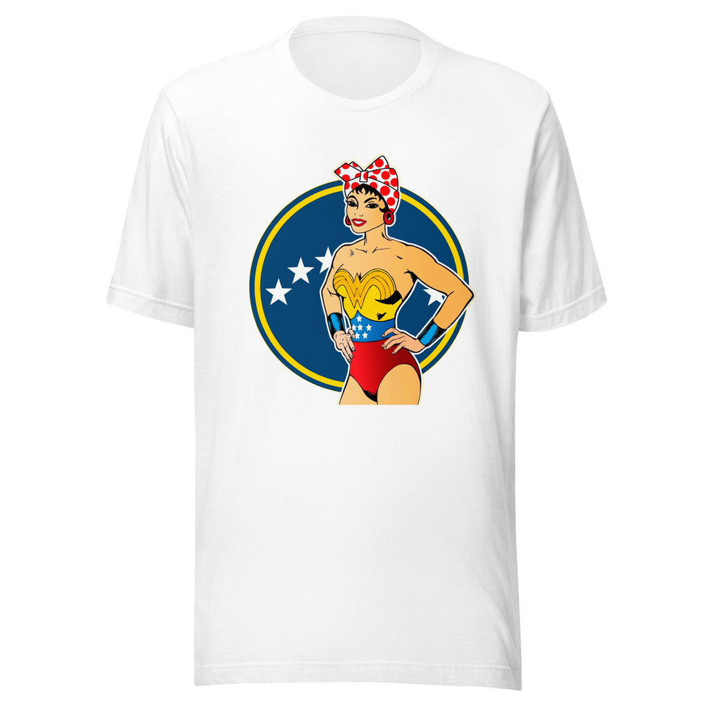 Muestra tu orgullo colombiano con la Camiseta Wonder Pan. Diseñada con los mejores materiales y un estampado duradero.